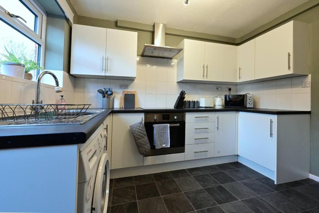 Reduced Rates For Weekly, Monthly And Longer Stays Durham Eksteriør billede